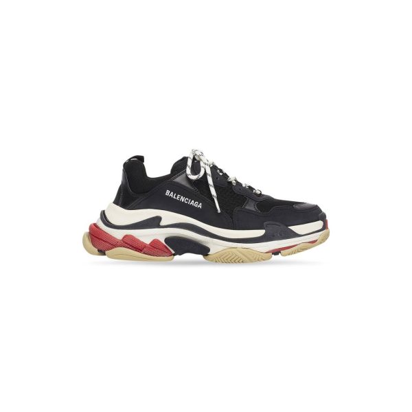 Mens Triple S Sneaker in Black