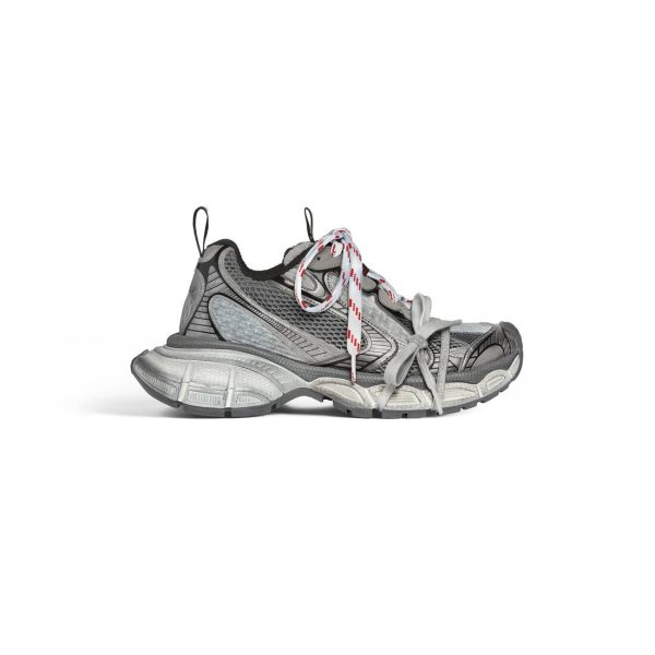 Womens 3xl Sneaker in Grey