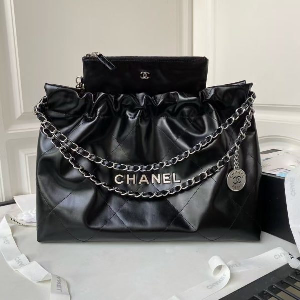 Chanel 22 Hobo Bag 24C AS4486 Silver Metallic Black Shiny Calfskin New Edition Horizontal