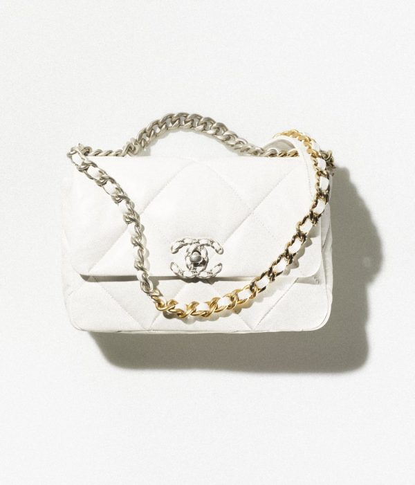 CHANEL 19 HANDBAG