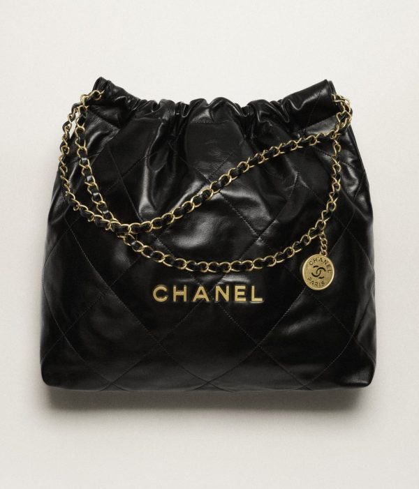 CHANEL 22 HANDBAG