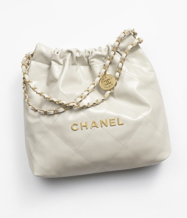 CHANEL 22 SMALL HANDBAG