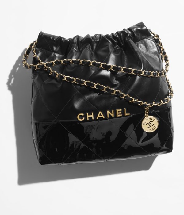 CHANEL 22 SMALL HANDBAG