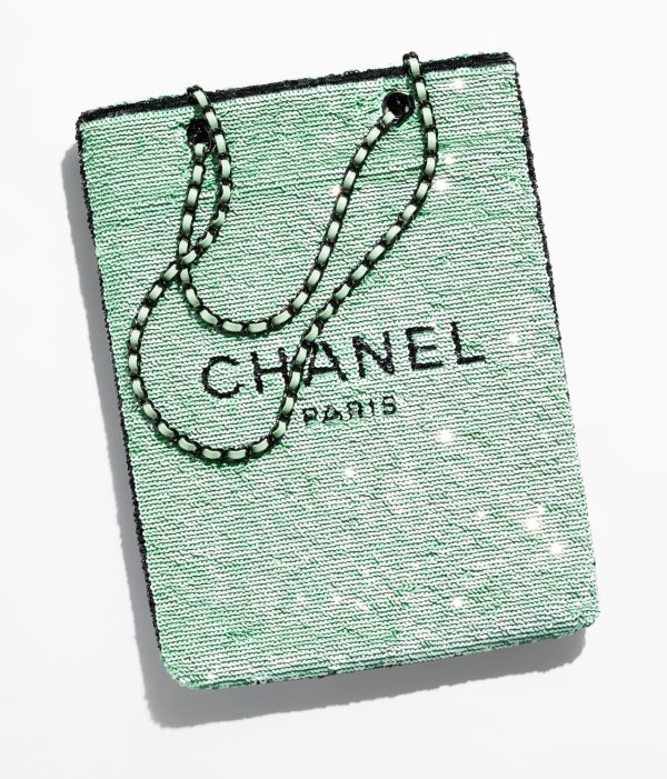CHANEL SHOPPING BAG