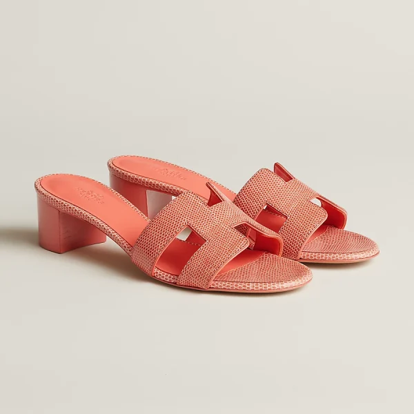 Oasis sandal