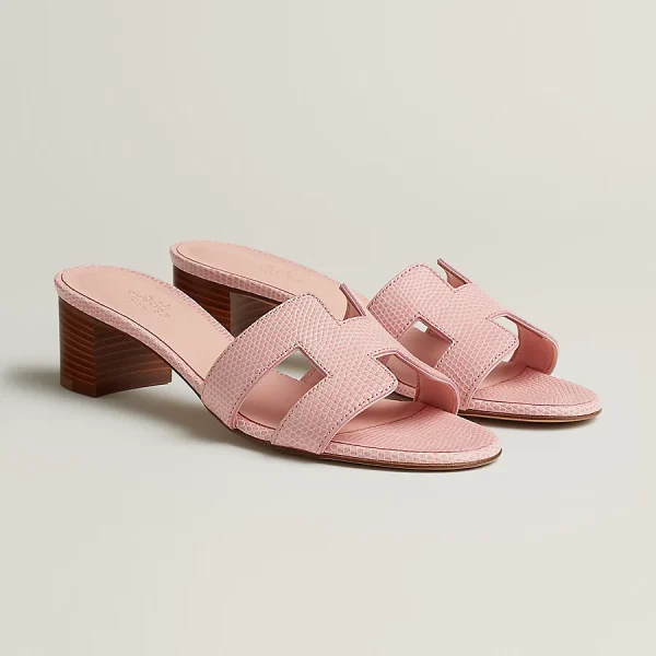 Oasis sandal