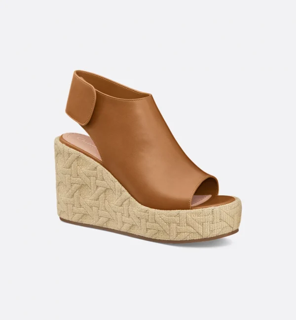 Attitude Dior Wedge Sandal