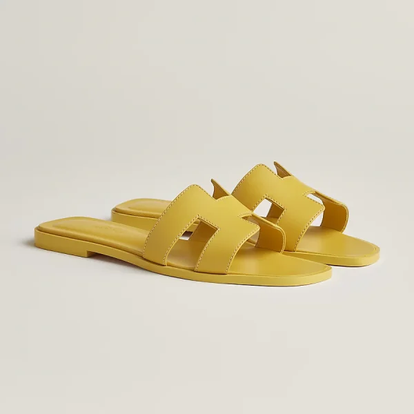 Oran sandal