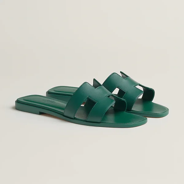 Oran sandal