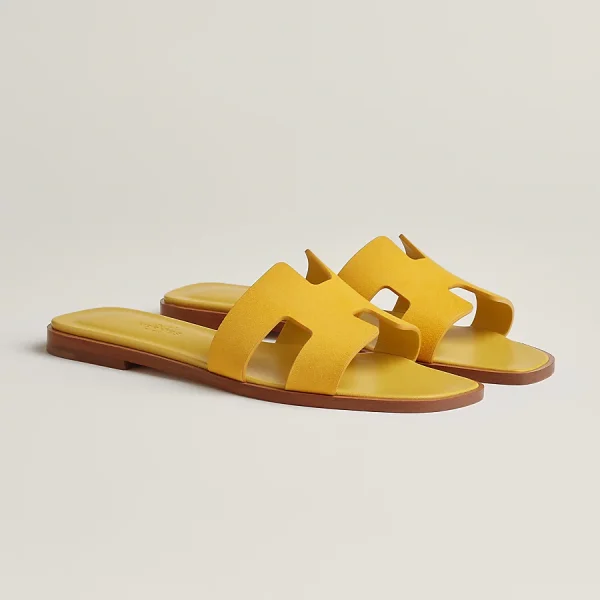 Oran sandal