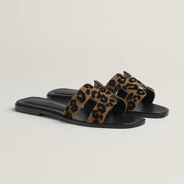 Oran sandal