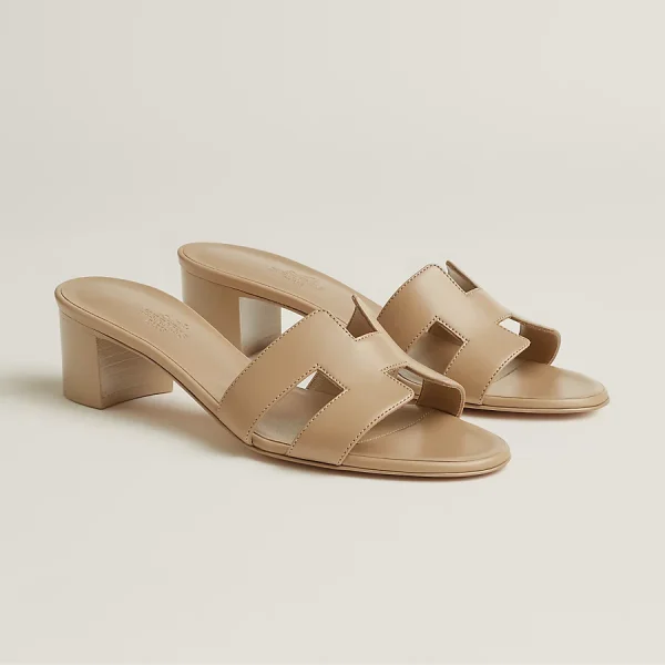 Oasis sandal