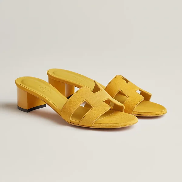 Oasis sandal