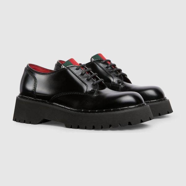 Womens lace-up with Web