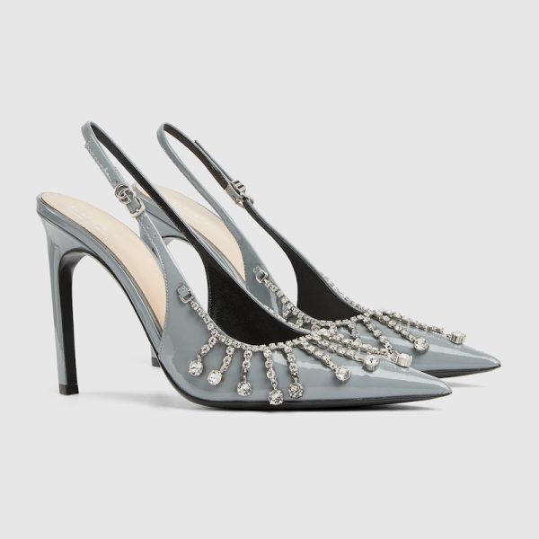 Womens pump with crystal chain