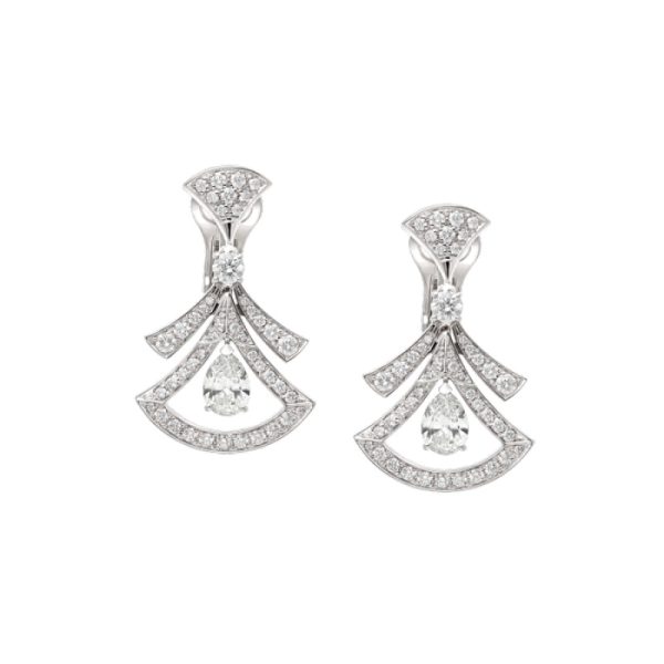 DIVAS’ DREAM earrings