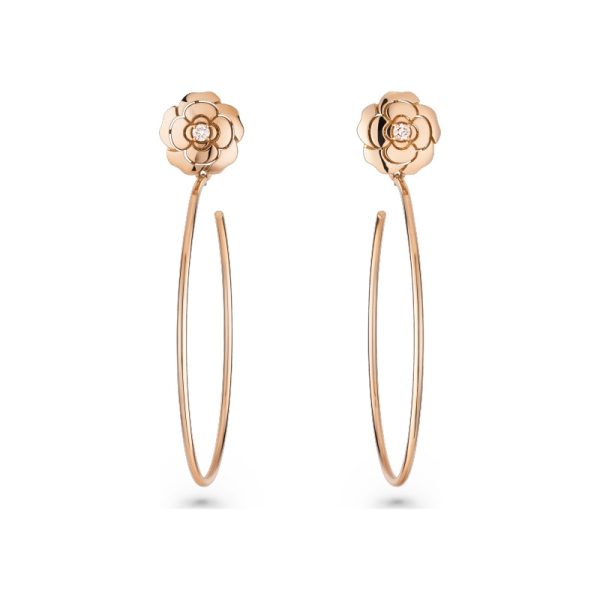 Extrait de Camélia hoop earrings