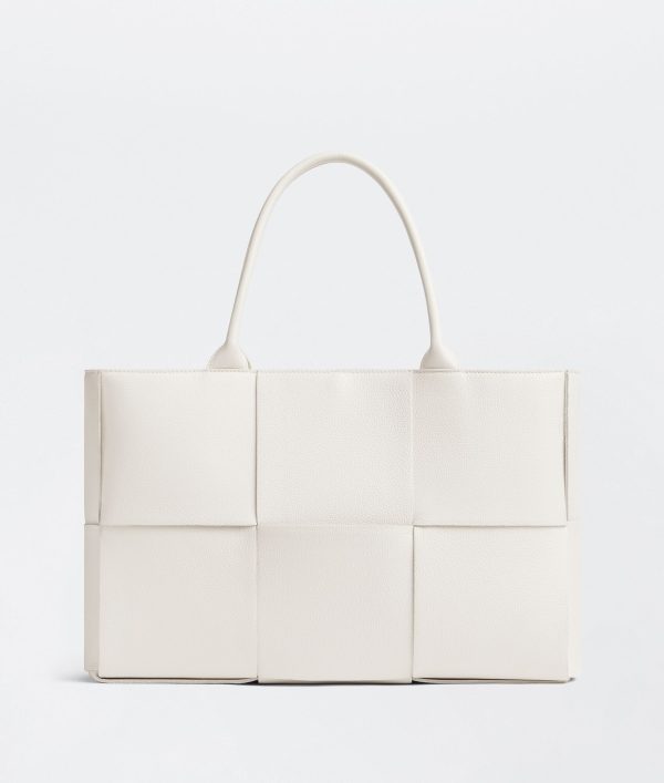 Bottega Veneta Medium Arco Tote Bag
