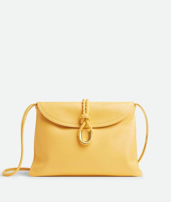 Bottega Veneta Medium Liberta