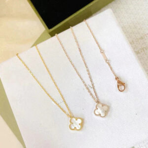 [Lucky Star]CLOVER MINI 9.5MM WHITE MOTHER-OF-PEARL NECKLACE