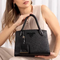 bestluxurygoods-prada